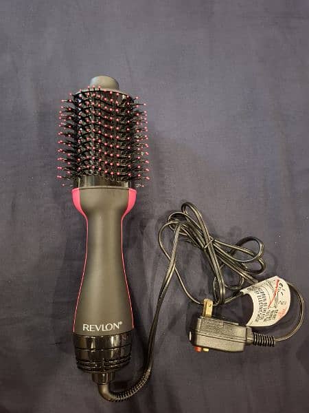 REVLON ONE STEP HAIR DRYER AND VOLUMIZER IMPORTED 3