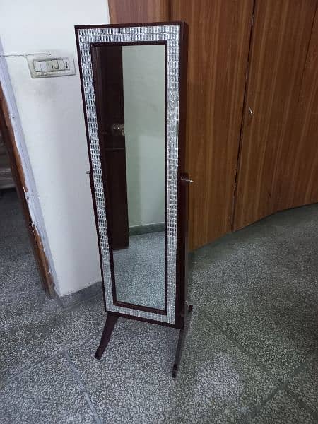 beautiful jewellery cabinet mirror 1