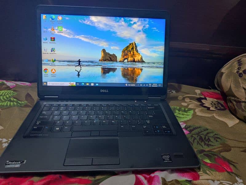 Dell latitude E7440 11