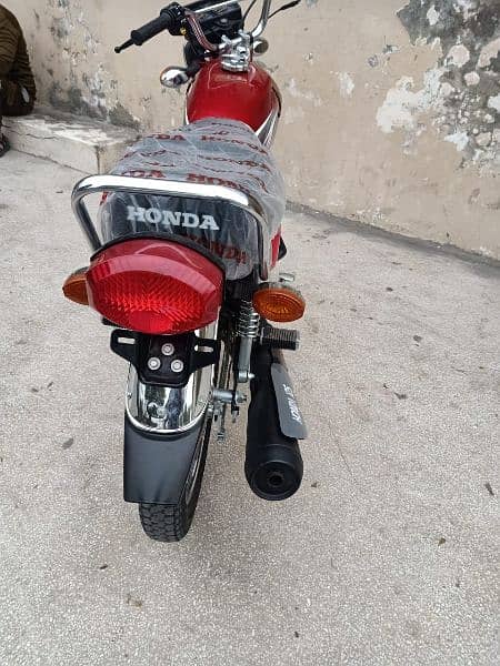 Honda 125 Model 2023 Home Use showroom Condition 5