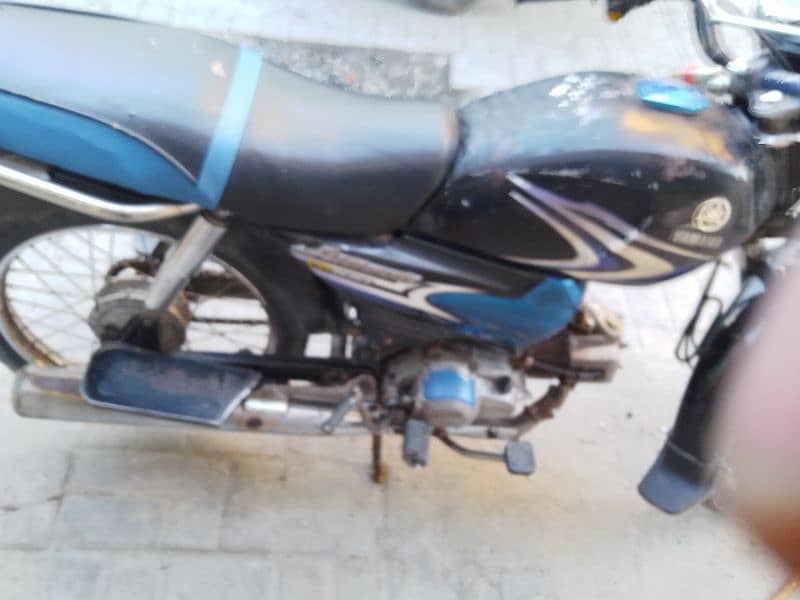 yamaha. janoon. 03236249907. zakir Khan. price. 45000 2