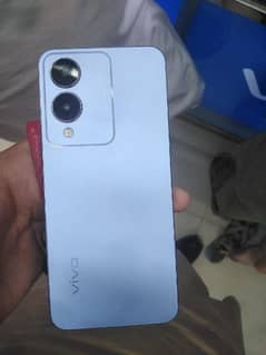 vivo y17s  Available With box