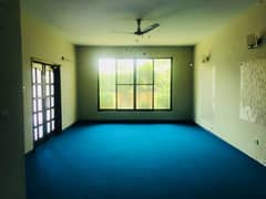 1 Kanal Luxury Main Road House For Rent For Office, School, College, And Multinational Company In L Block Model Town Lahore 0