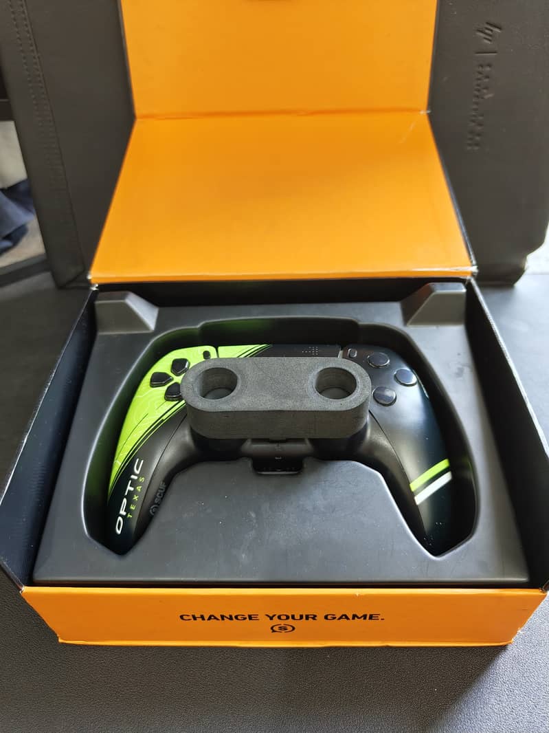 Original PS5 Scuf Reflex Controller; Optic Texas themed 0