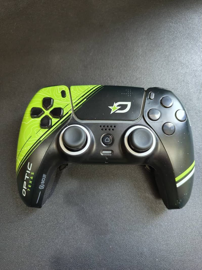 Original PS5 Scuf Reflex Controller; Optic Texas themed 3