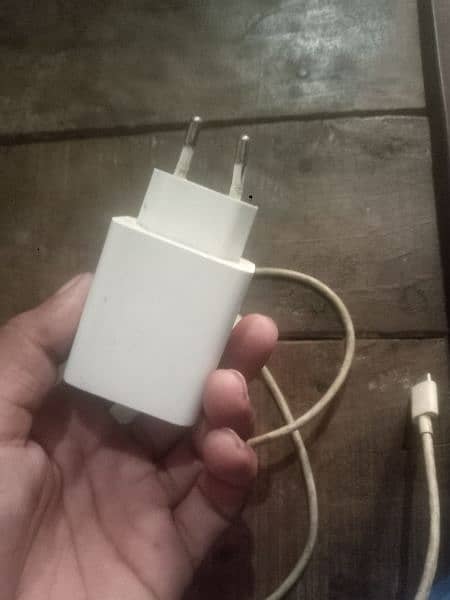 readme ka original box wala charger 33 wad ka 5