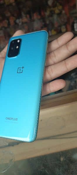 oneplus 8t 12+256 gb all ok whatsapp or contact 03163378826 9