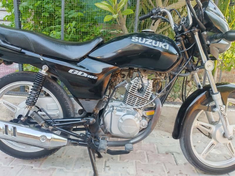 Suzuki GD 110 2