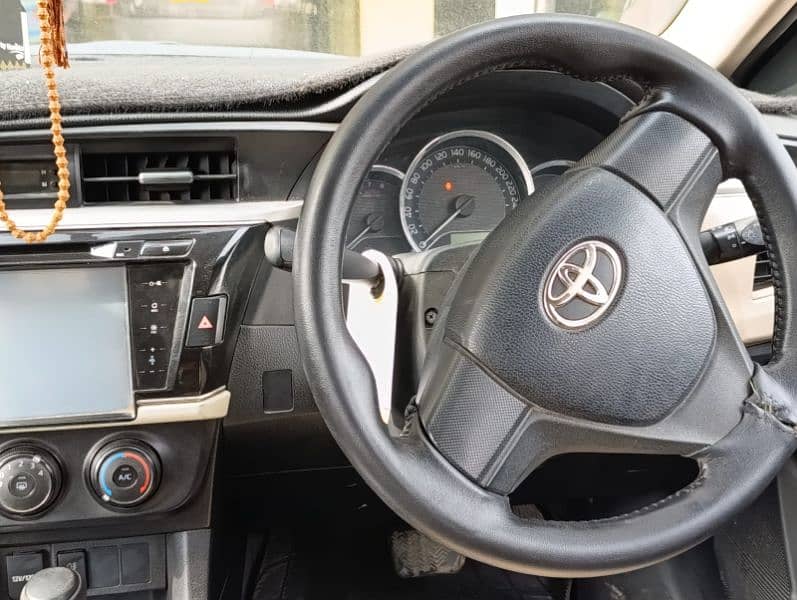 Toyota Corolla GLI 2016 automatic 15