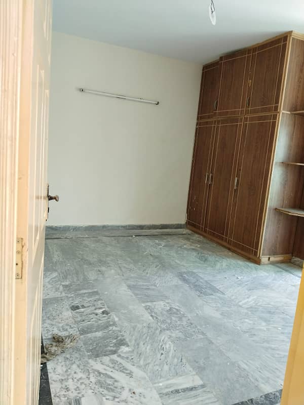 8 Marla Upper Portion Available For Rent In Umar Block, Bahria Town, Lahore. 1