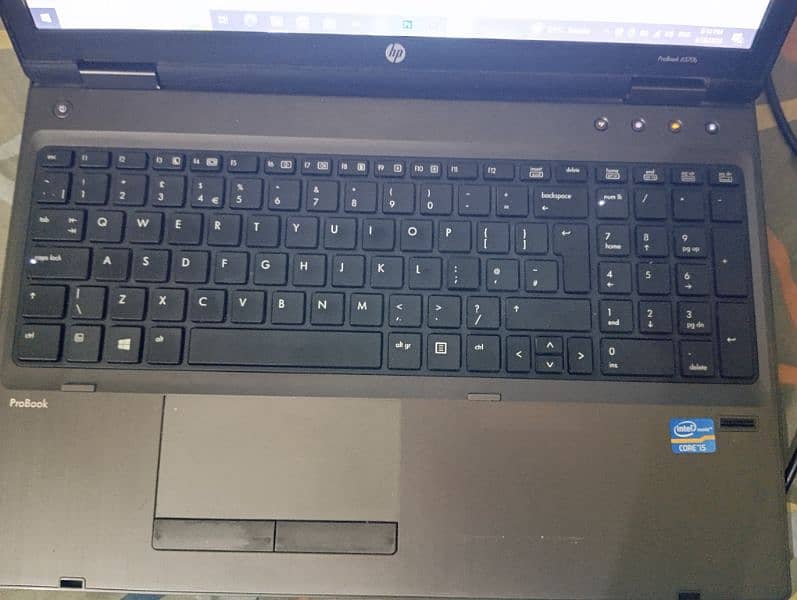 HP ProBook 6570b 1