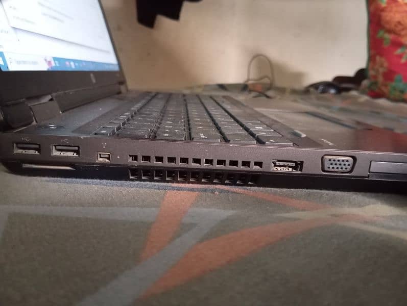 HP ProBook 6570b 2