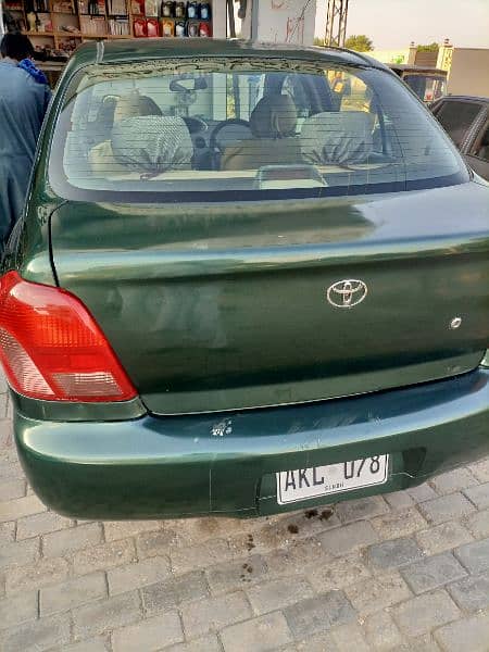 Toyota Platz 2002 15