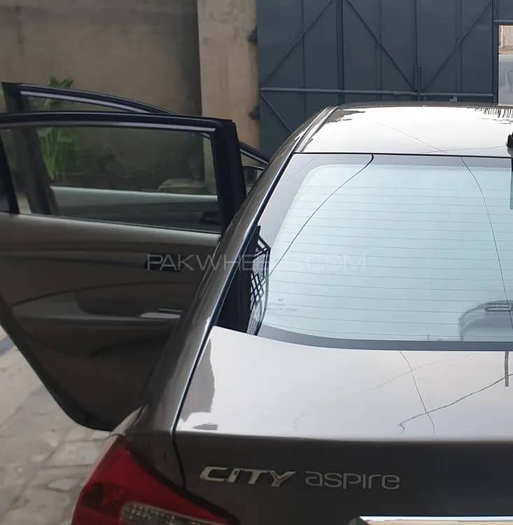 Honda City IVTEC 2015  Aspire Prosmatec 1.3 5