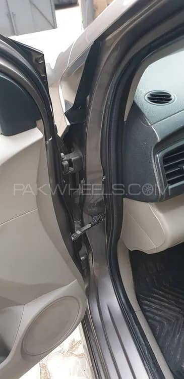 Honda City IVTEC 2015  Aspire Prosmatec 1.3 9