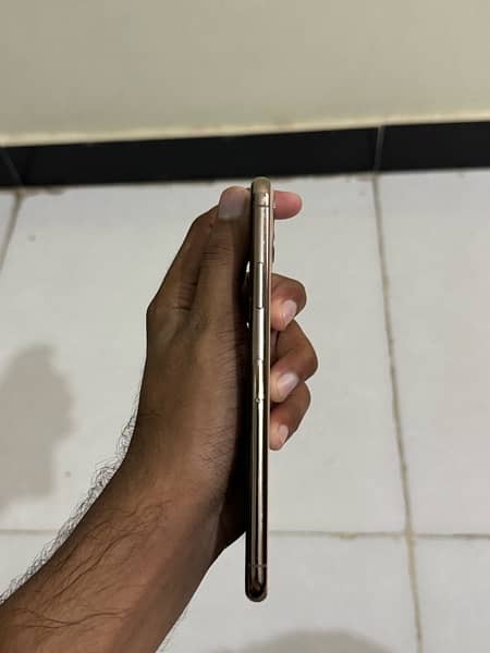 Iphone 11 pro max 64gb Non pta Jv 3