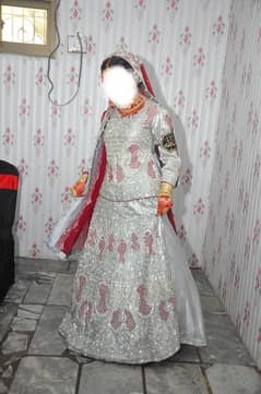 bridal lehnga one time used