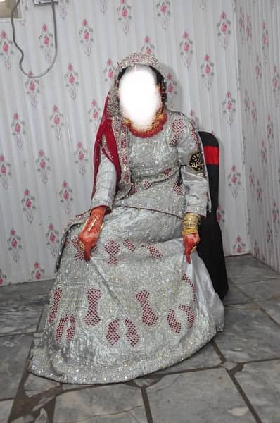 bridal lehnga one time used 2