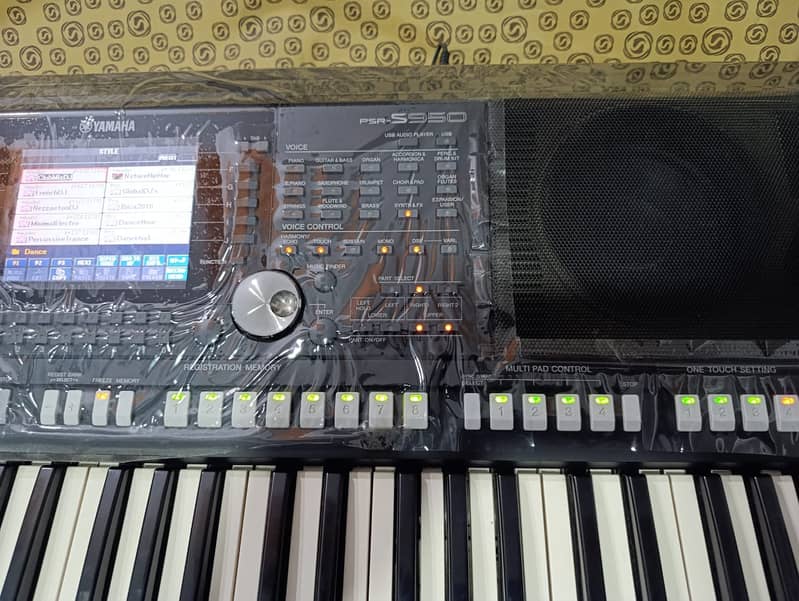 Yamaha PSR s 950 1