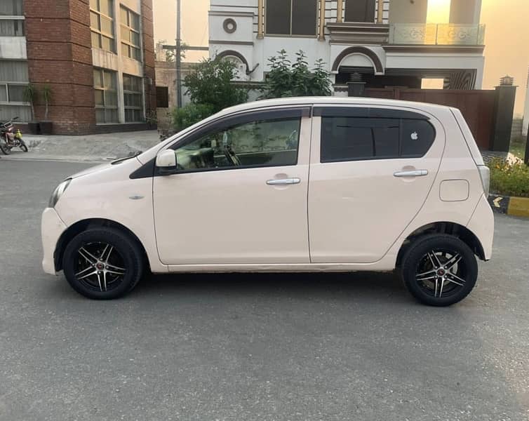 Daihatsu Mira 2012/2015 1