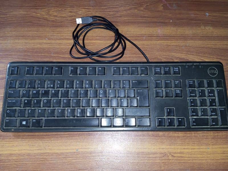 Dell keyboard with mouse 5