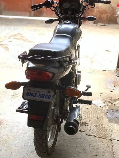 Suzuki GD 110 self start (grey colour) one hand used soundless engine. 7