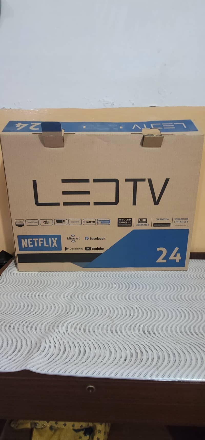 LED TV 24 INCH 0