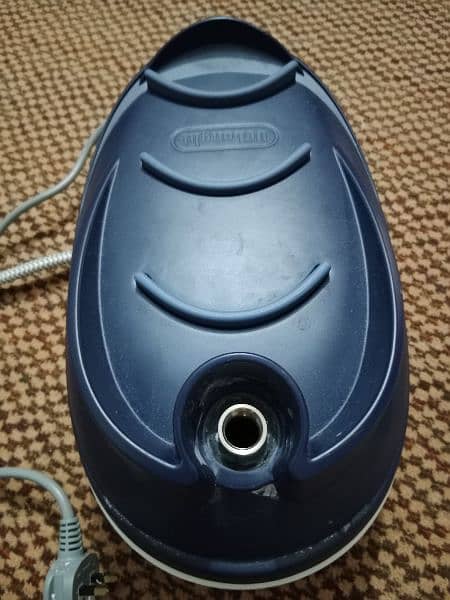 steam iron imported from UK. 2