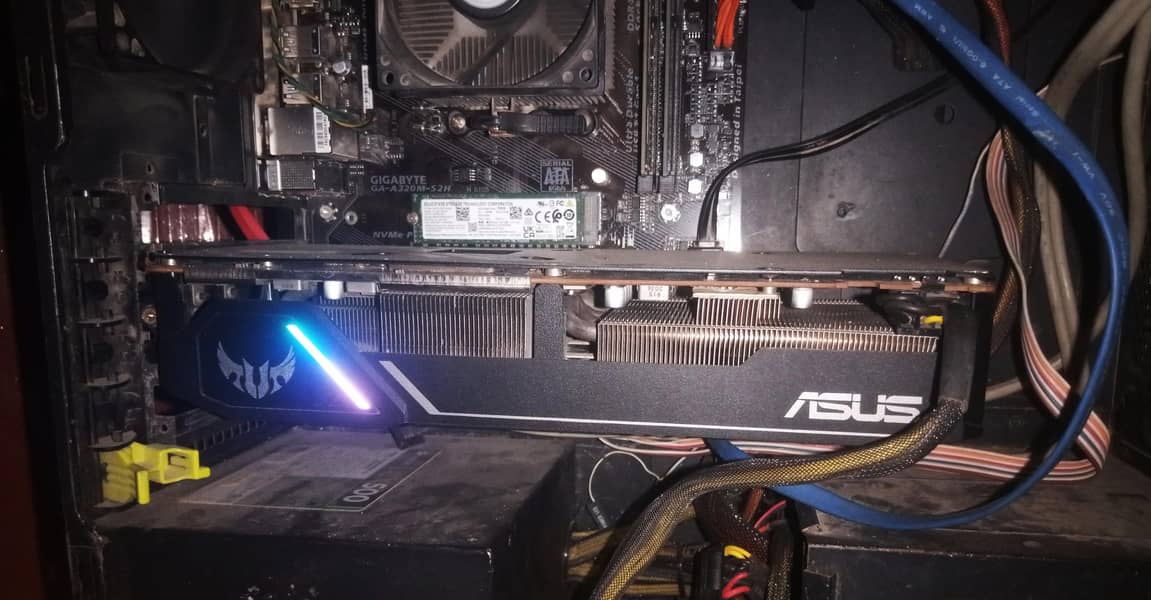 Asus Tuf Gaming Radeon RX 5600XT 4