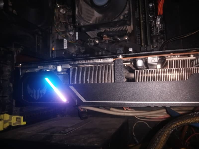 Asus Tuf Gaming Radeon RX 5600XT 8