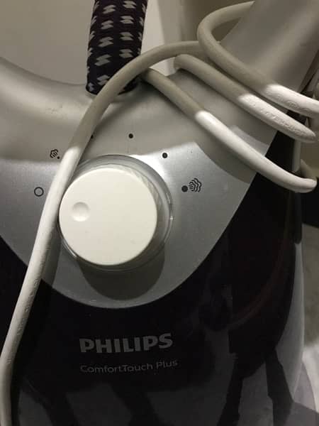 Philips Garment Steamer GC558/39 ComfortTouch Plus - Burnt 2