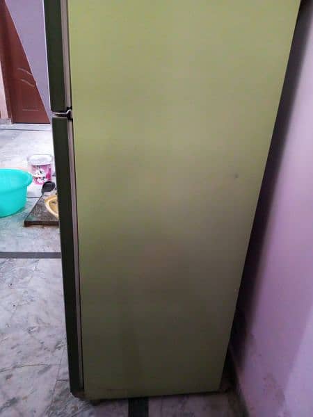 fridge for sale in good condition 1