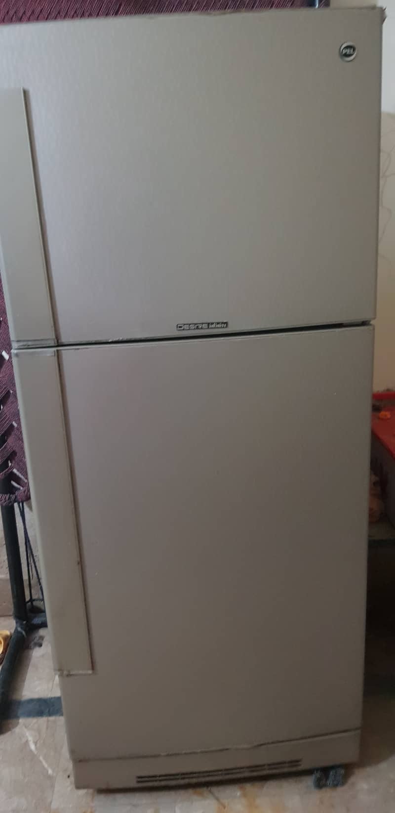 Selling fridge 5