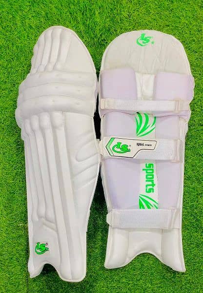 Cricket equipments 14