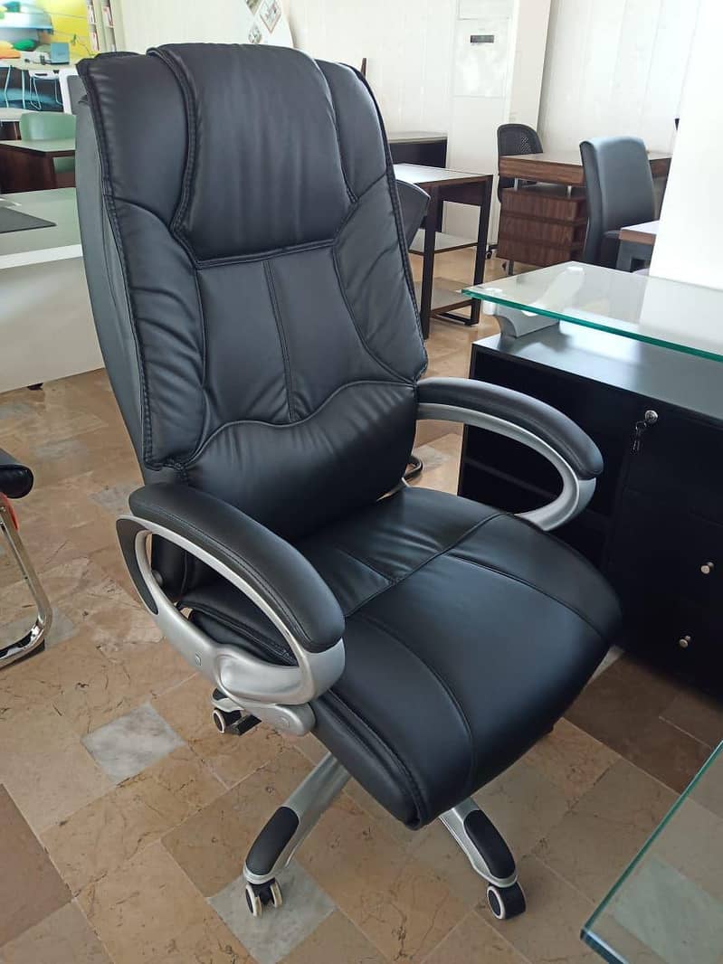 Executive chair | office chair | Boss / Gaming chair | Revolving Chair 4