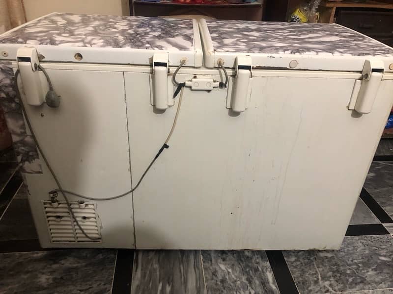 Pel Deep freezer very good condition 5