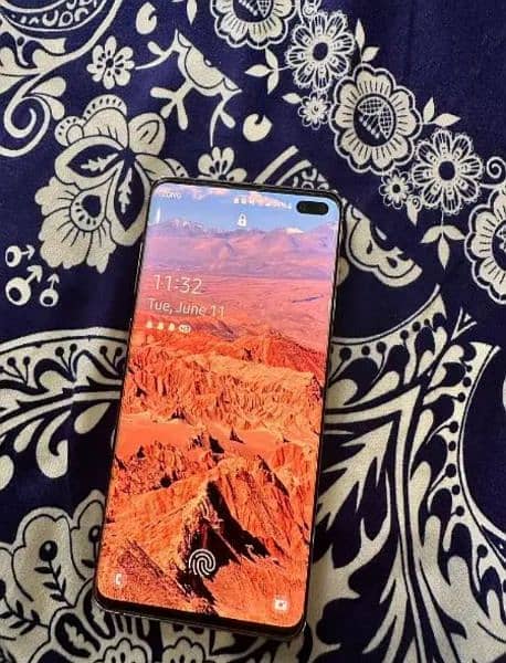 Samsung Galaxy S10 plus 8+8 gb 128gb 1