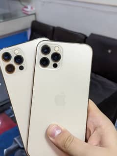 Apple iphone 12 Pro OR Apple iphone 11 Pro max