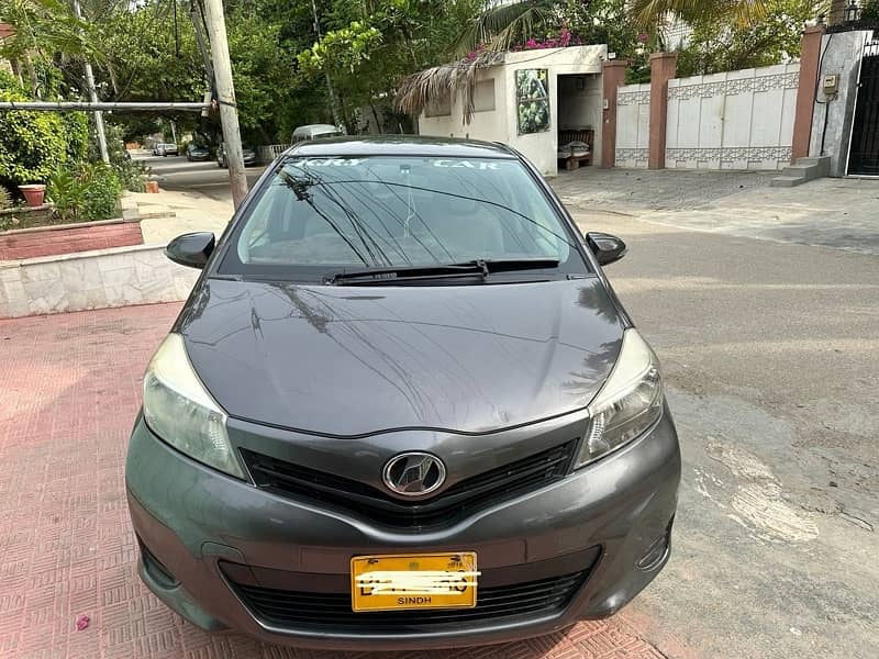 Toyota Vitz 2013 1