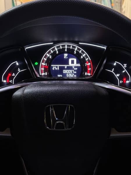 Honda Civic Oriel UG 2019 4