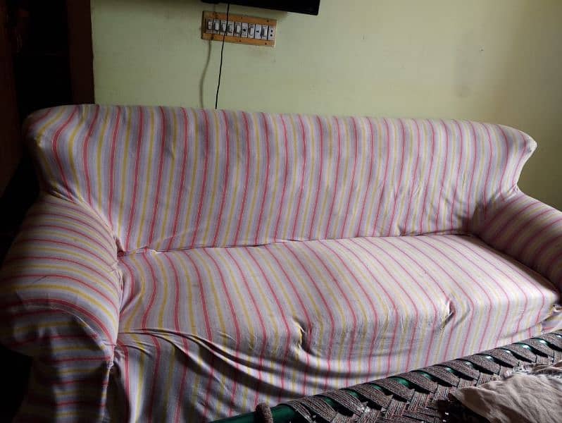 Used 6 seater sofa set 1