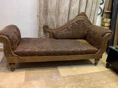 dewan sofa brown color