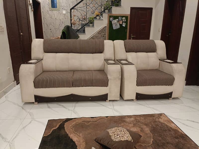 6 Seater Sofa set with deewan & 2 tables for sale 1