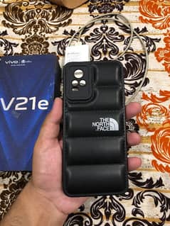 Vivo V21e with full box For Sale