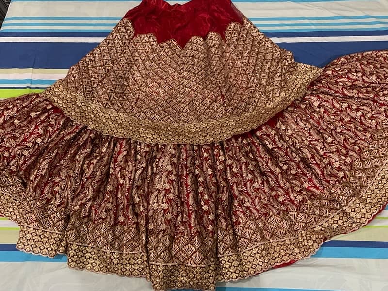 Red lehnga / Bridal lehnga 4