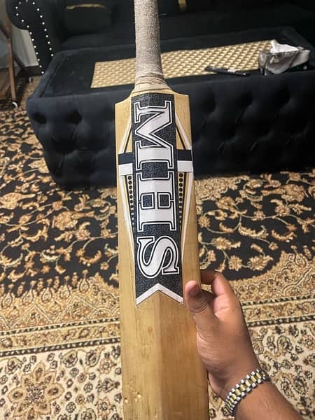 English willow cricket bat 3