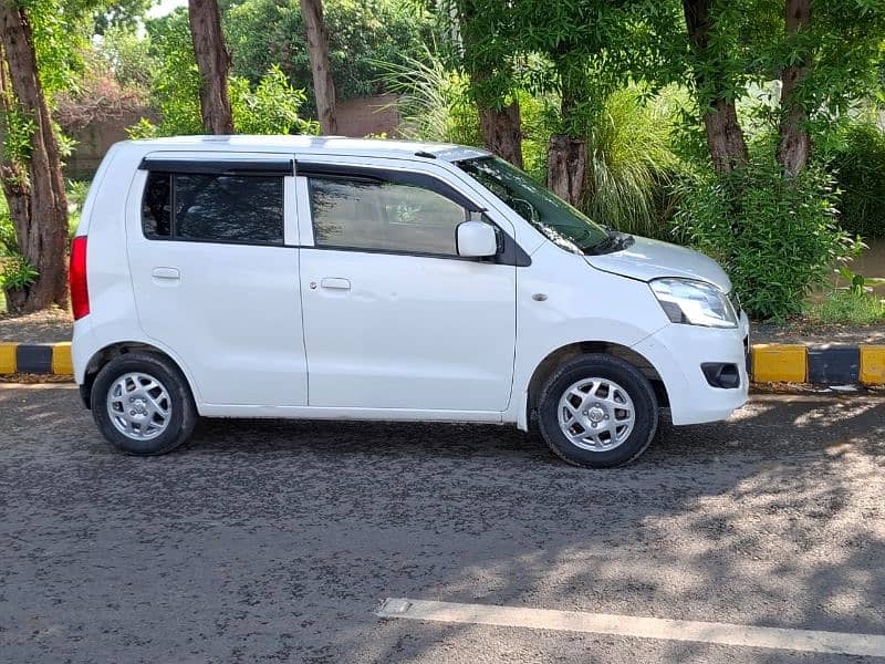 Suzuki Wagon R 2019 10