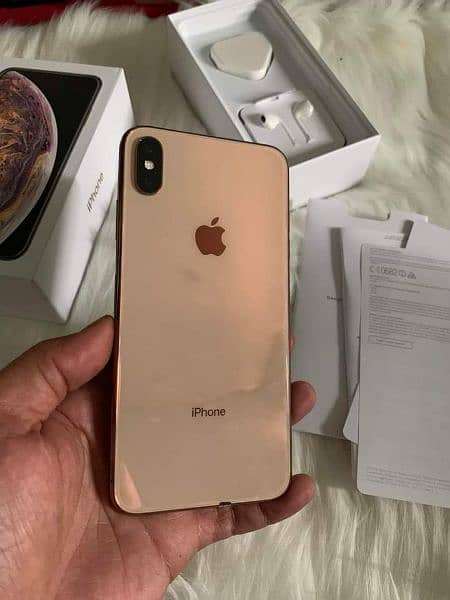 iphone xs max 256 GB PTA approved My WhatsApp number 03414863497 0