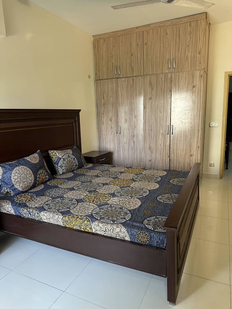 978 sq ft 1 bed furnished apartment Defence Executive Apartments DHA 2 Islamabad for rent 0