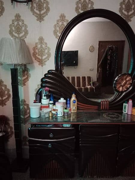 Urgently Sale - Wooden Bed with Dressing Table 1